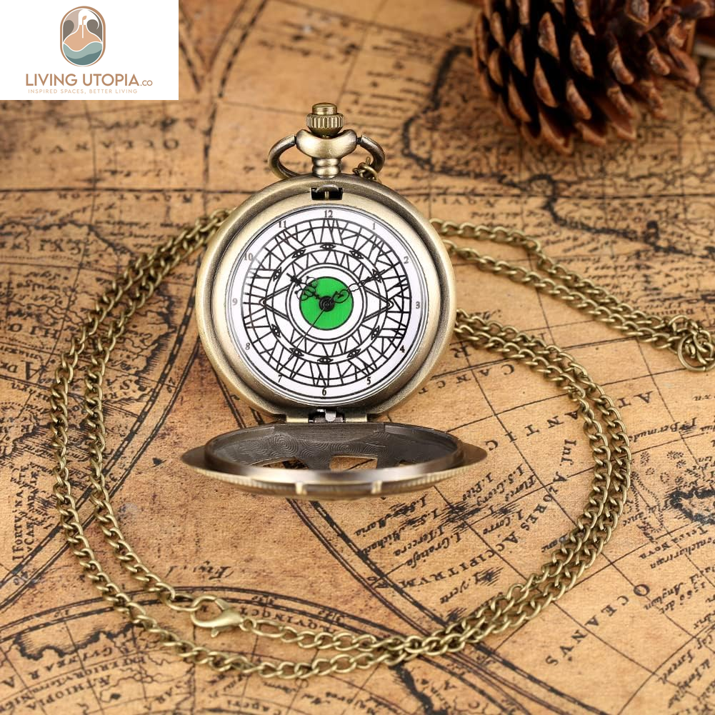 Mens Quartz Pocket Watch Green Eyes round Case Shape Pendant Necklace Pocket Watch