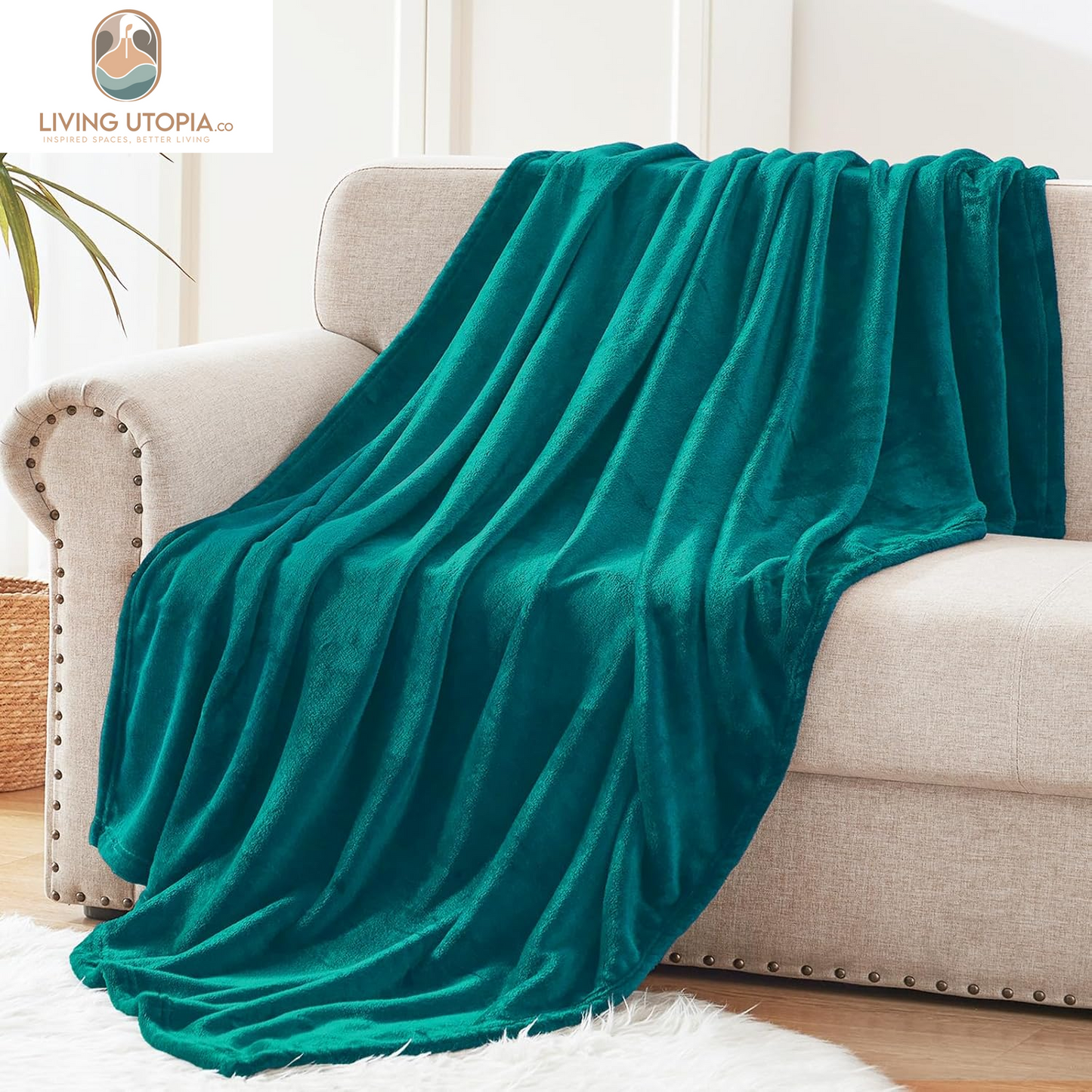 Extra Large Fleece Throw Blanket for Couch, Sofa, 300GSM Super Soft and Warm Blankets, Teal Throw All Season Use, Cozy, Plush, Lightweight, 50X70 Inches