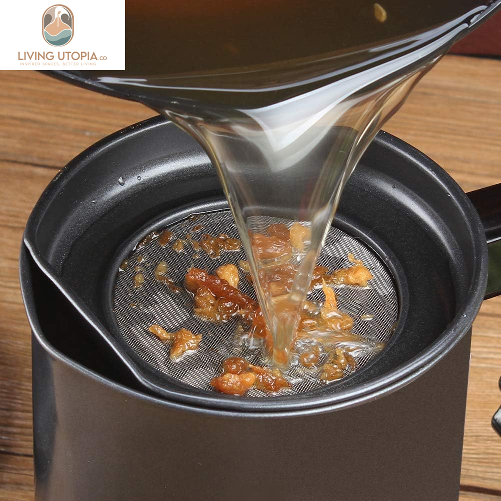 Bacon Grease Container with Strainer- 1.3 L or 5.2 Cup Iron Kitchen Oil Storage Can with Fine Mesh Strainer for Storing Hot Frying Oil, Fat (Black)
