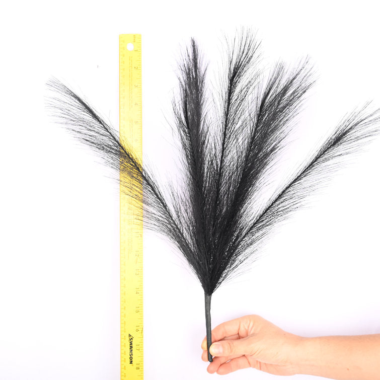 Faux Feathers Pampas Grass